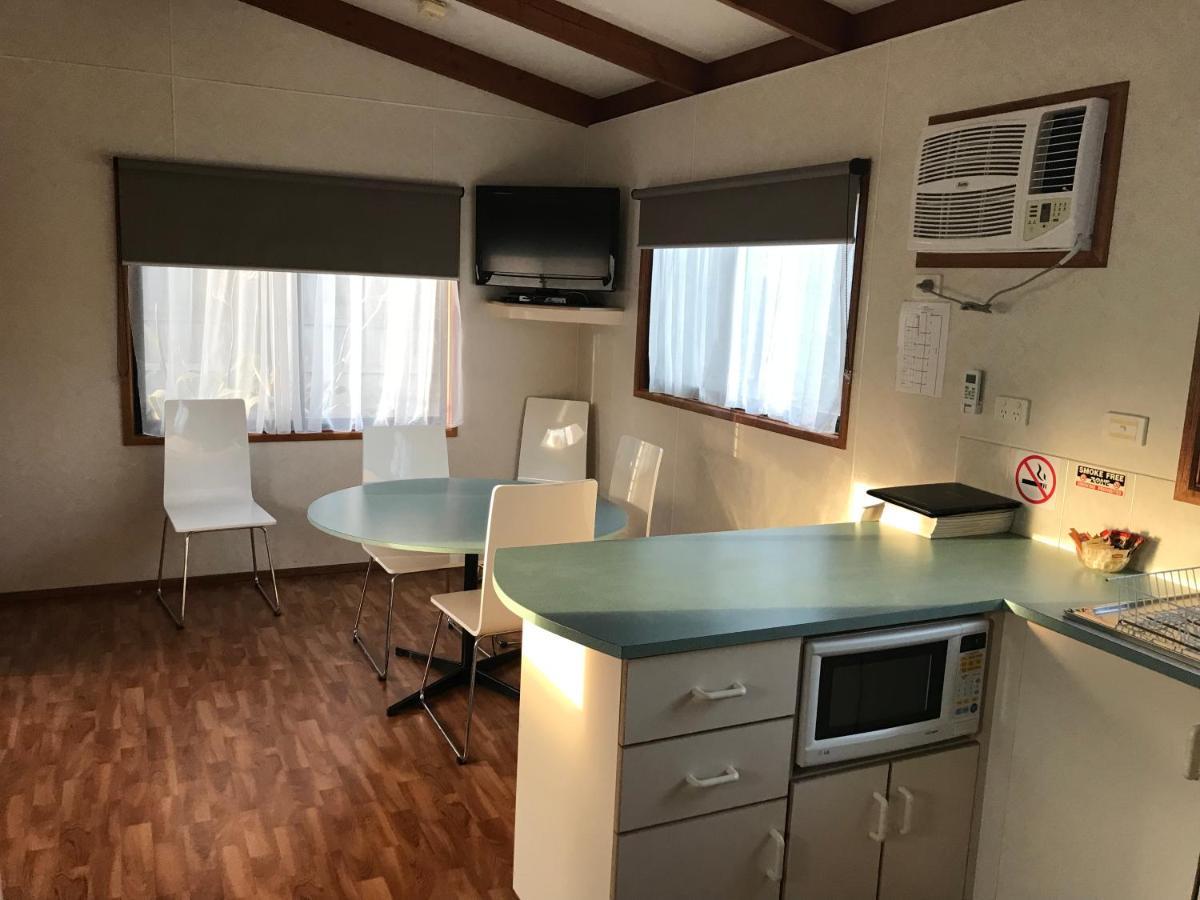 Inverloch Cabins & Apartments Екстериор снимка
