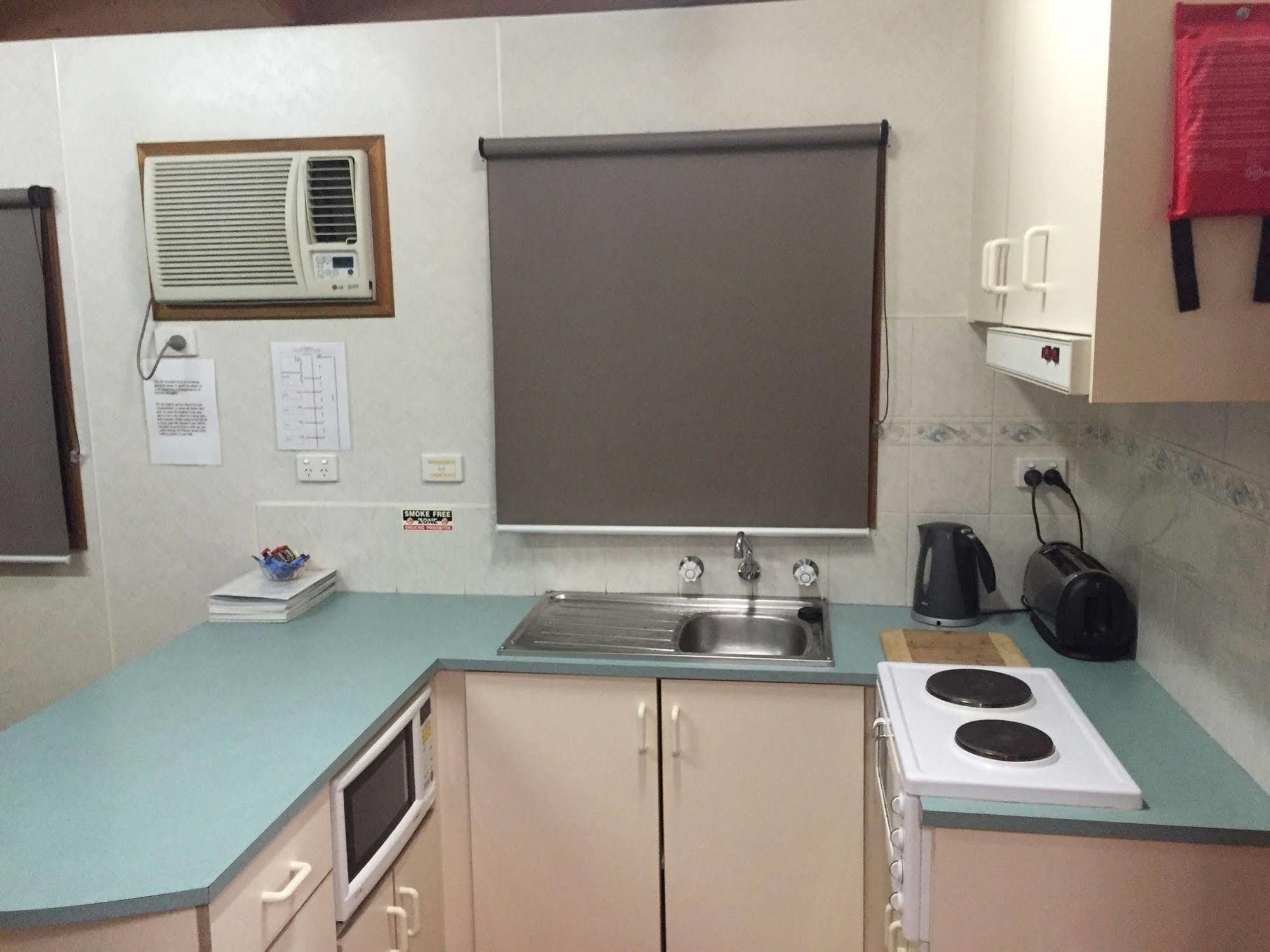 Inverloch Cabins & Apartments Екстериор снимка